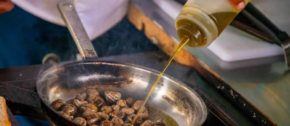 Aceite de canola para freír en restaurante